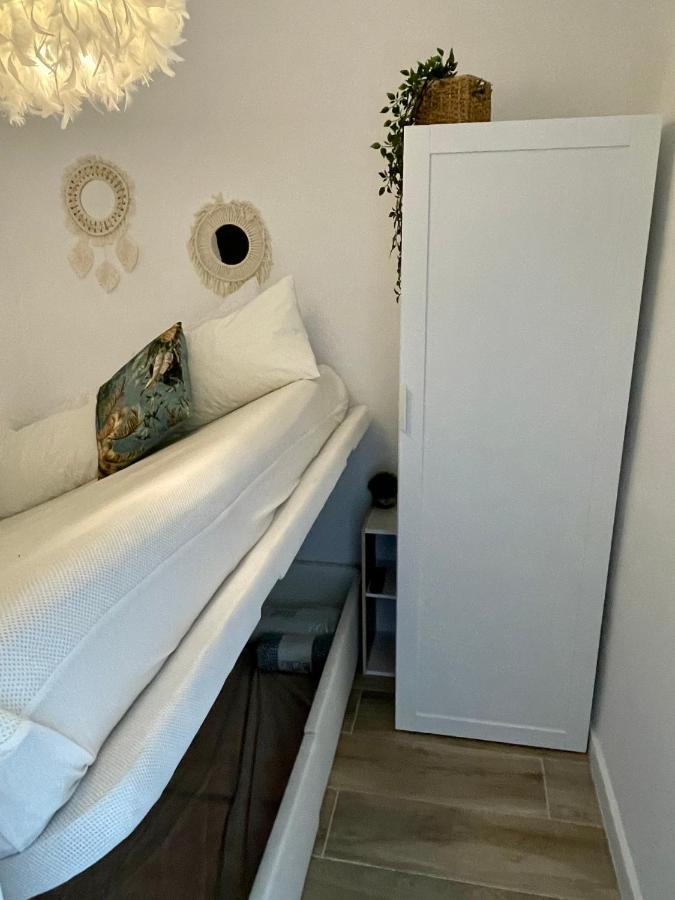Apartamento vistas al mar Empuriabrava Exterior foto